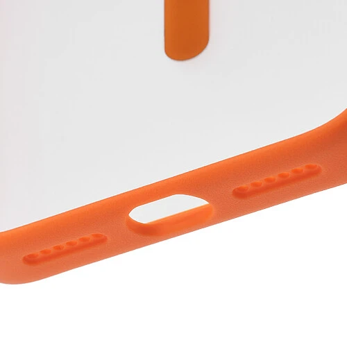 Чехол защитный uBear Cloud Mag Case для iPhone 17 Pro, MagSafe совместимый, усиленный, силк-тач, оранжевый