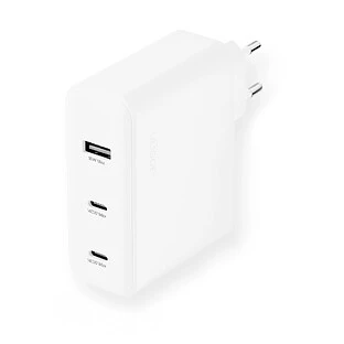 Сетевое зарядное устройство uBear Motion 140 Вт, 3 порта (2хUSB-C, 1хUSB-A), GaN + Super Fast Charging 2.0