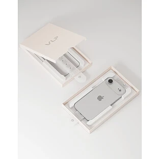 Стекло защитное 2.5D VLP Easy Box для iPhone 17 Pro Max, с черной рамкой