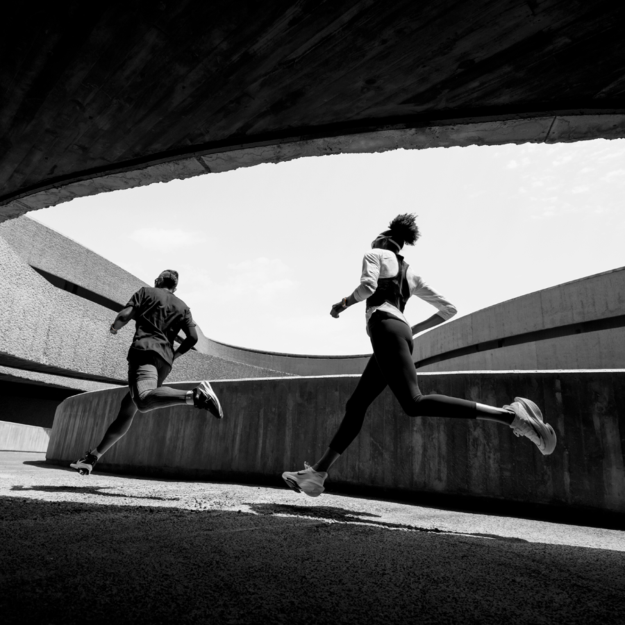 Apple Watch Ultra Series 2 GPS + Cellular  Зеленый/Серый Трейл Луп, S/M, 49мм, Natural